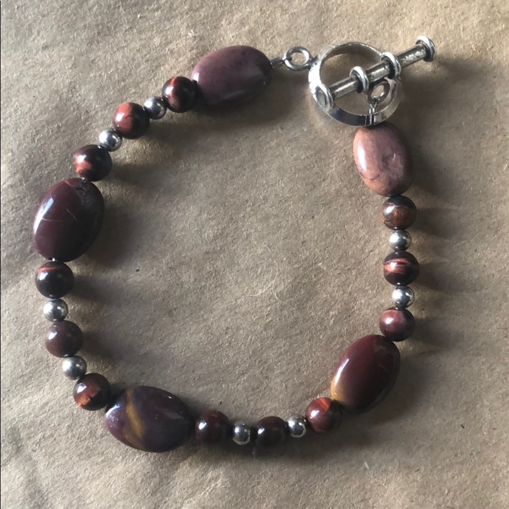 Polished stones bracelet
